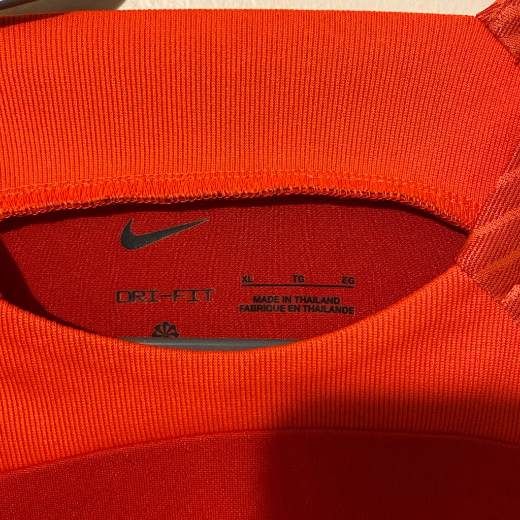 Nike Dri-Fit Player Issued Chicago Red Stars Warmup Top Women's Size Large - Image 2