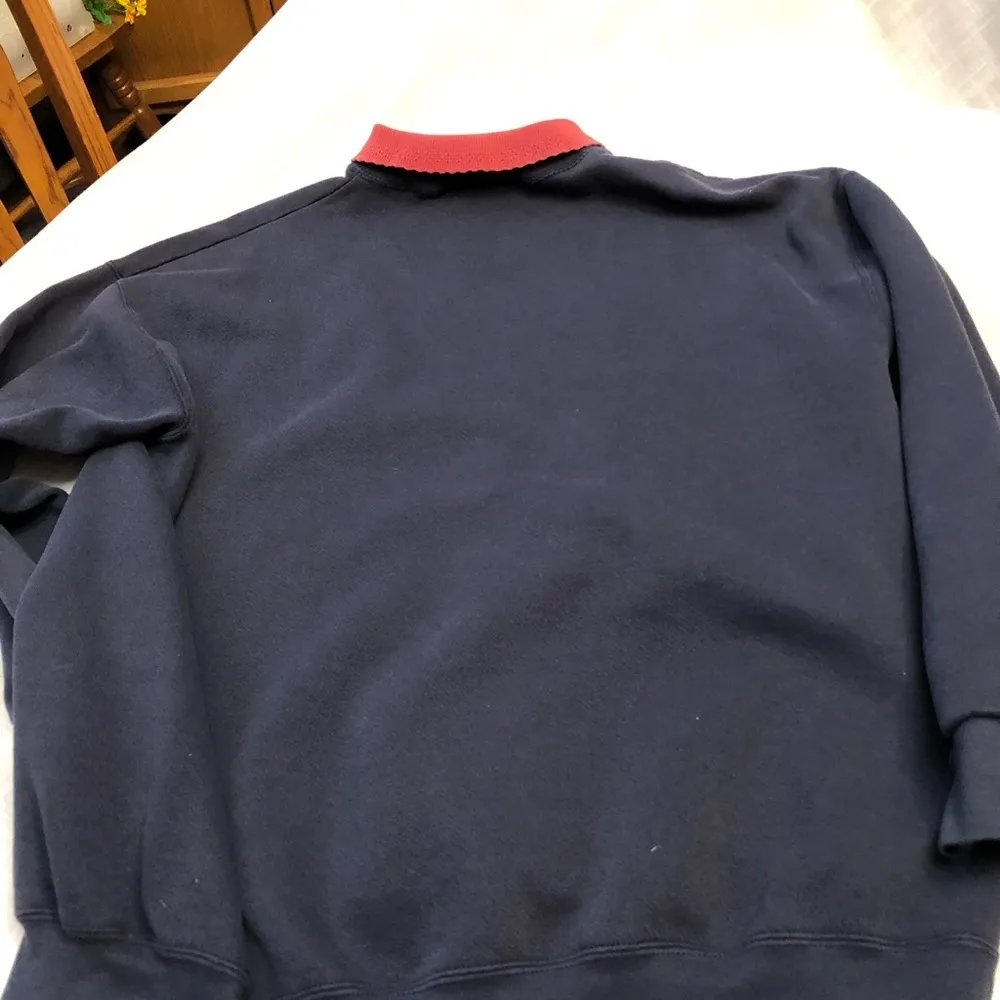 American Classic Red, White, & Blue Sweatshirt with Hearts Size L - Image 6