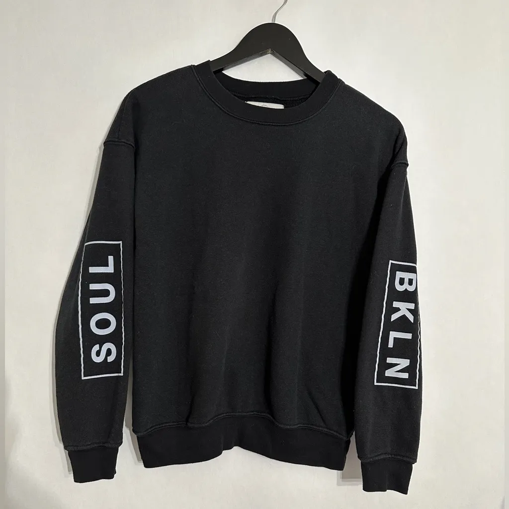 SoulCycle BKLN x SOUL Black Graphic Sweatshirt Size Medium | Brooklyn New York - Image 5