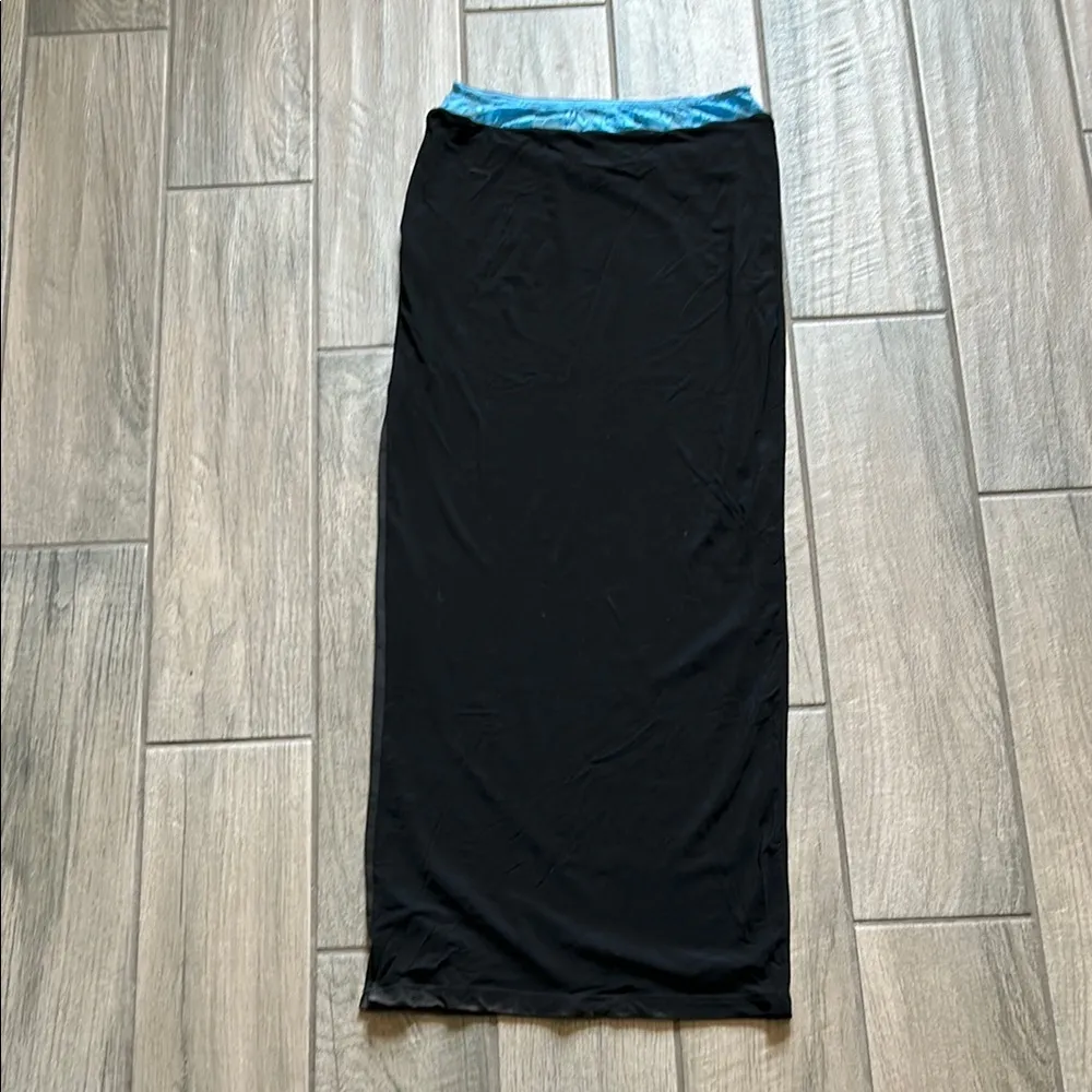 Tiger Mist Black and Blue Maxi Skirt - Image 6