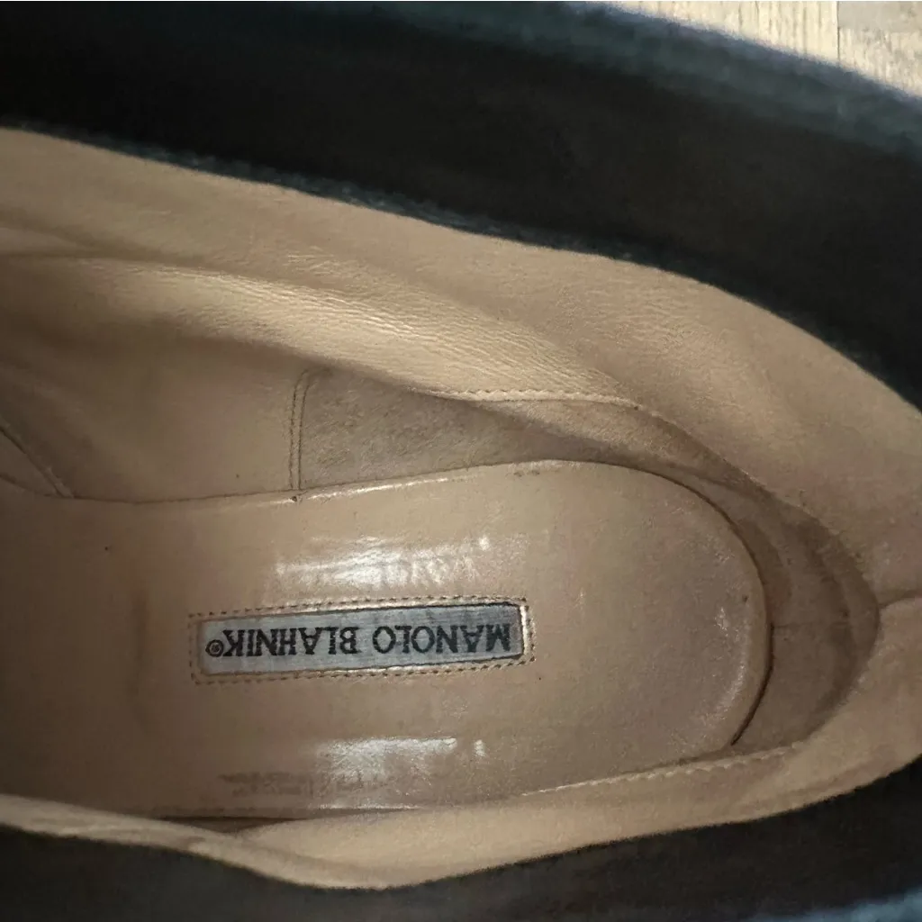 Manolo Blahnik Women's Canvas Crepe Sole Chelsea Boot Black 41 EU 10 US - Image 10