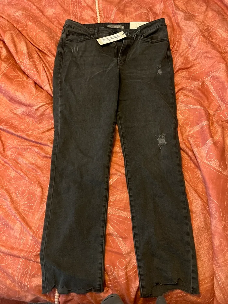 These Three Boutique Black Jeans - Image 3