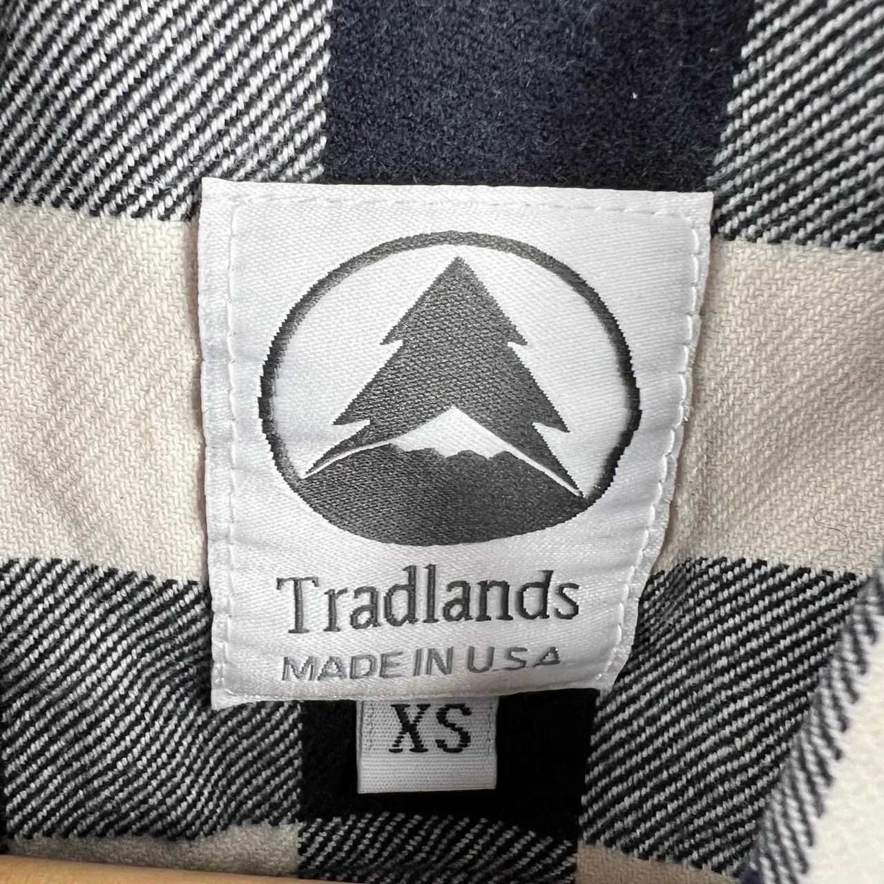 Tradlands Buffalo Plaid Flannel Shirt Black White 100% Cotton Made in USA XS - Image 4