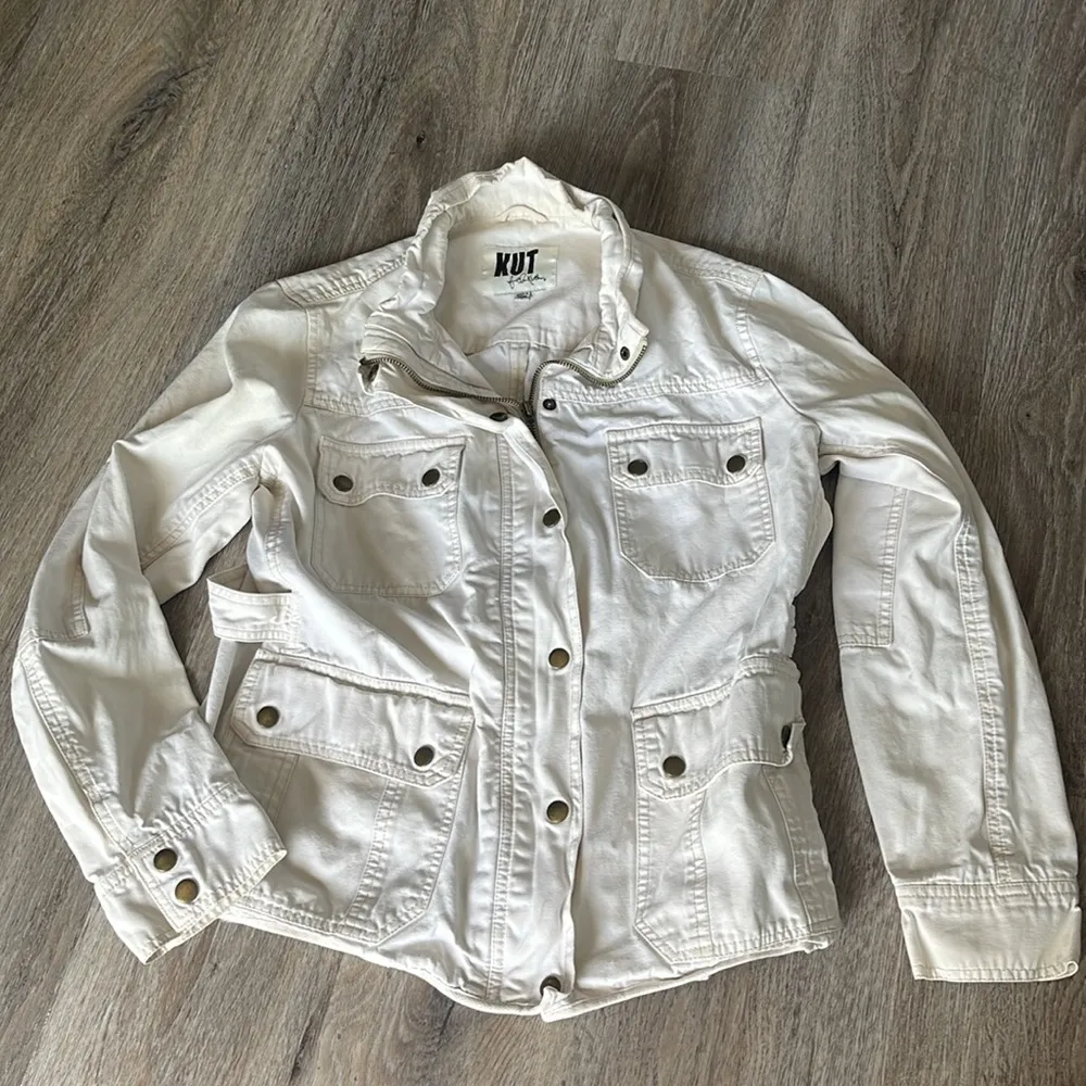 Kut From the Kloth White Jacket Size Large - Image 2
