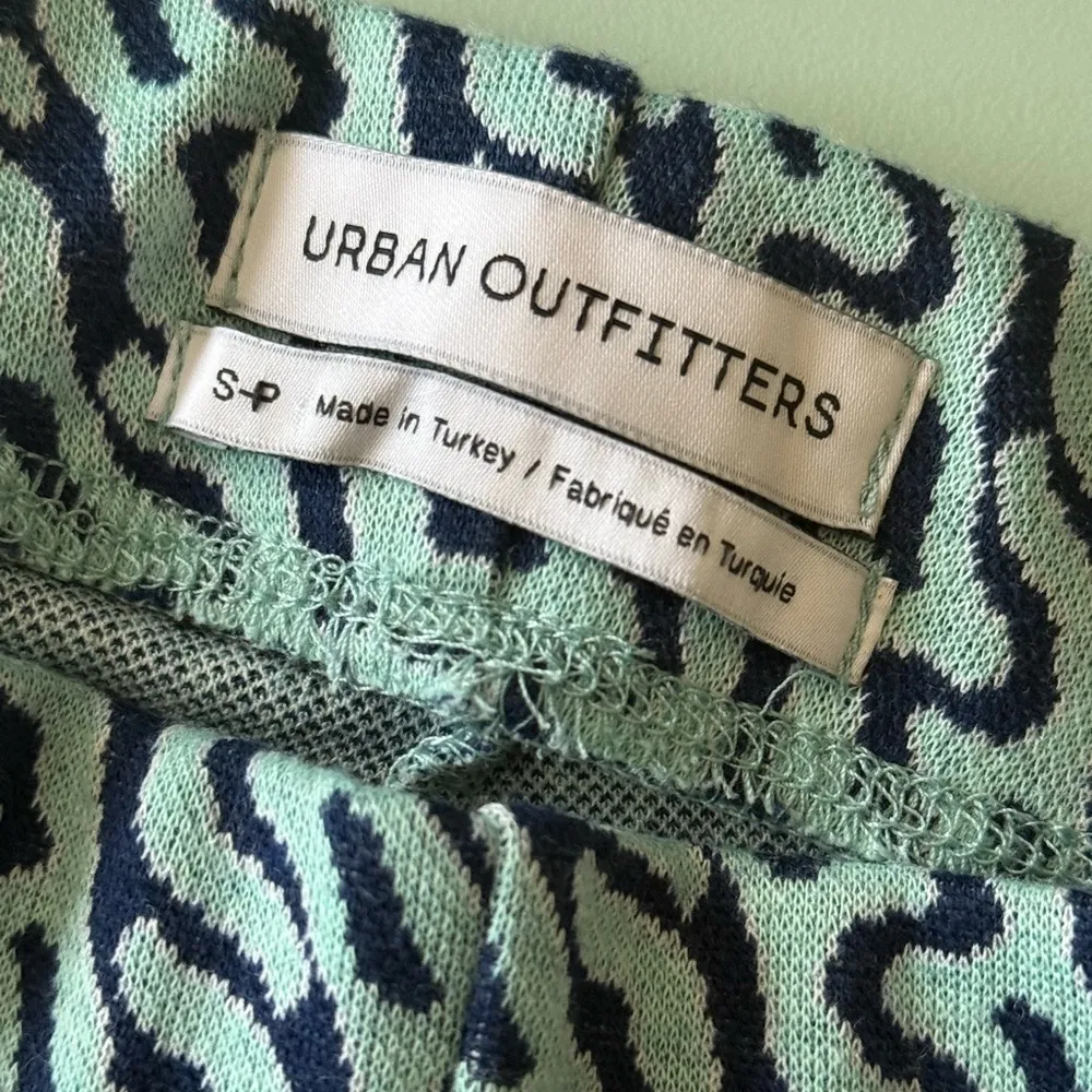 Urban Outfitters Retro Print Flare Pants Size S - Image 7