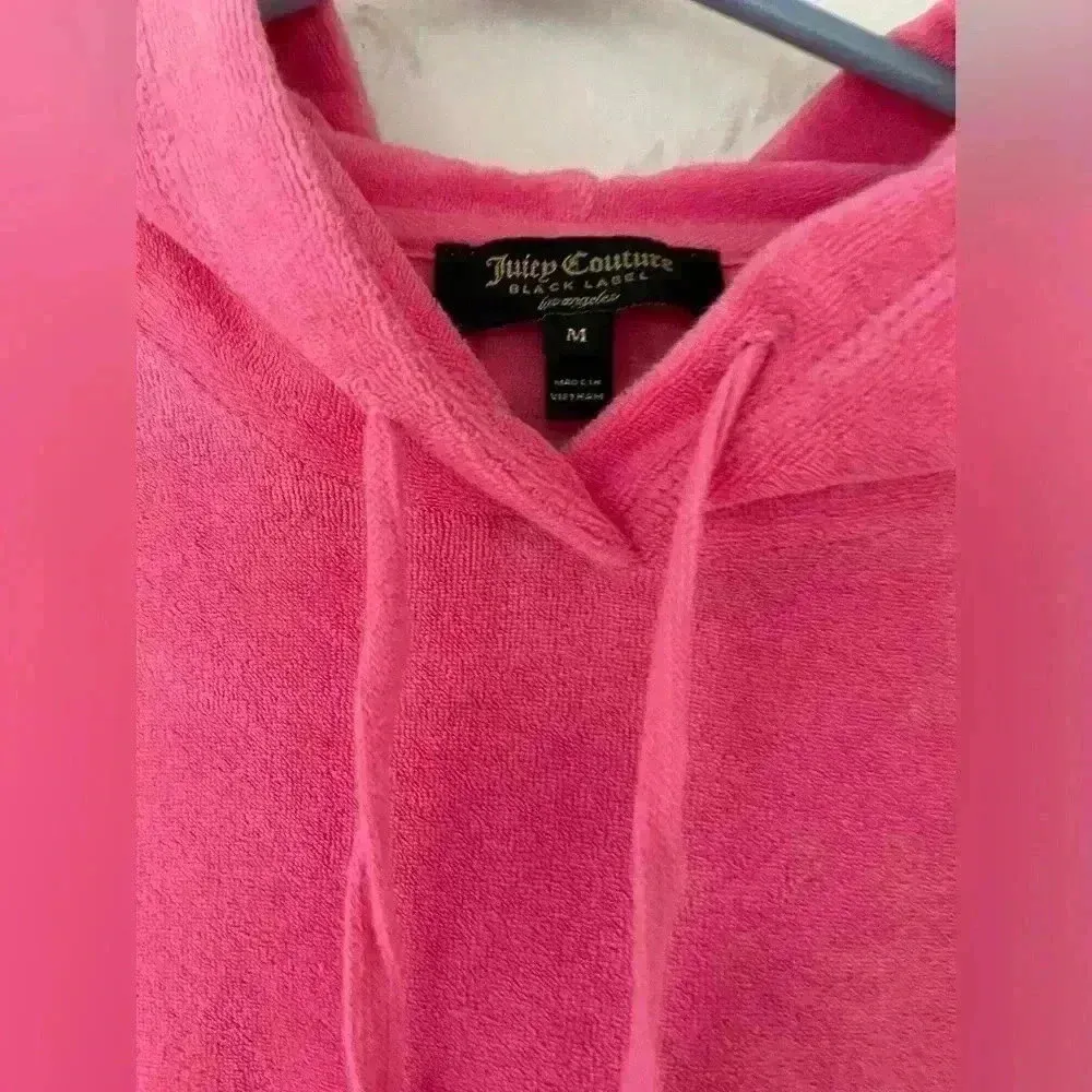 Juicy Couture Hot Pink Terry Cloth / Cotton Blend Cropped Hoodie Sweatershirt; M - Image 2