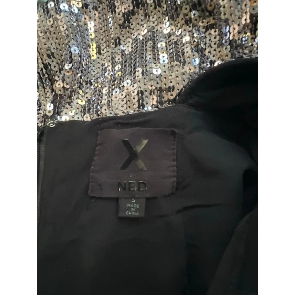 Women's X by NBD Silver Sequin Halter Mini Dress S - Image 4