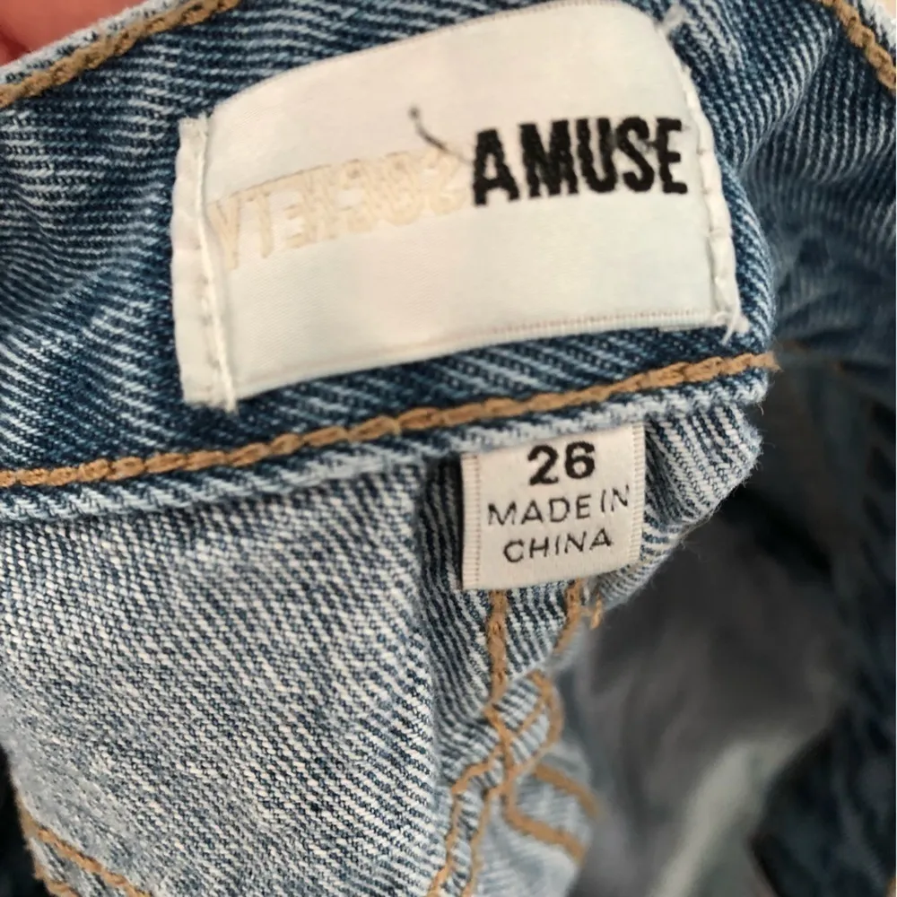 Amuse Society Denim Shorts Cut Off 26 - Image 3