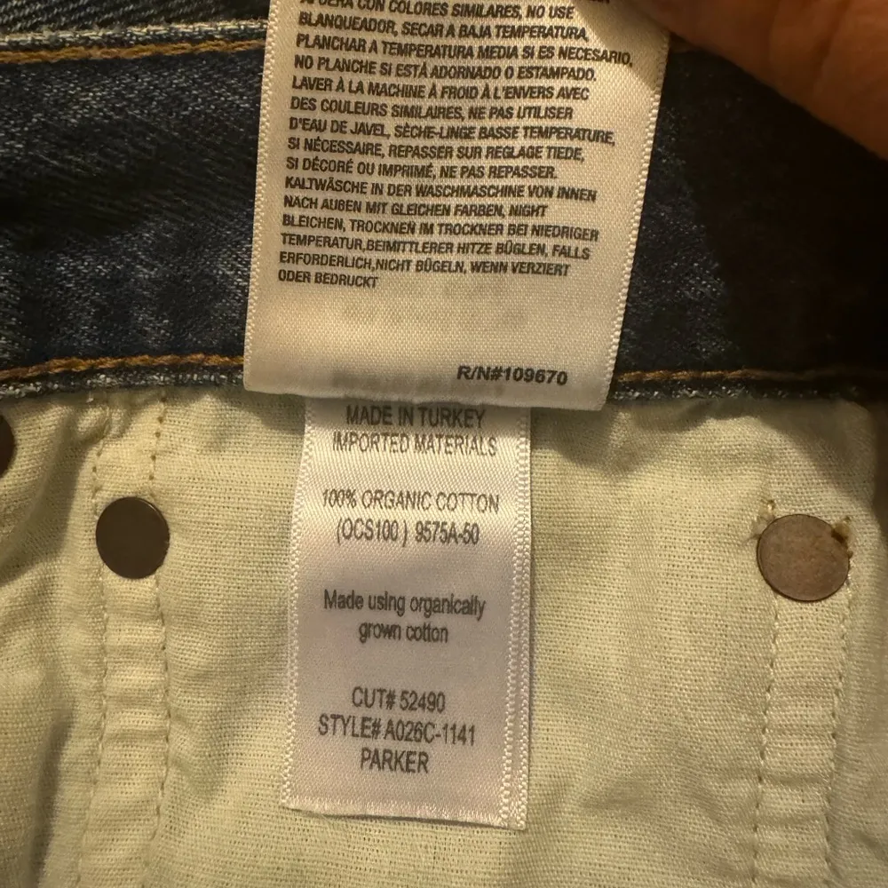 Agolde Parker Vintage Cut Off Shorts with slit in caution size 29 - Image 10