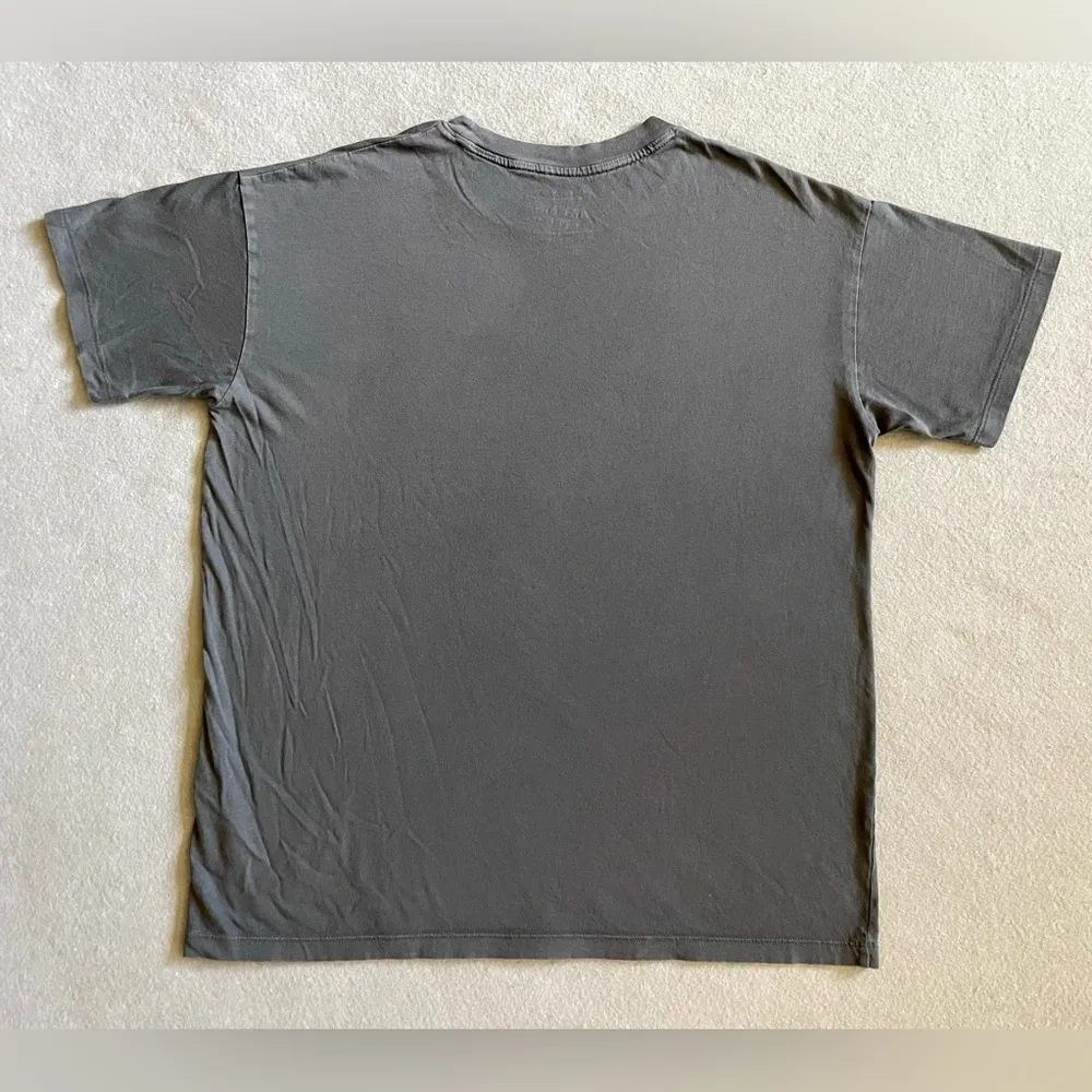 American Eagle Rolling Stones T-Shirt Gray XS Graphic Tongue Logo - Image 6