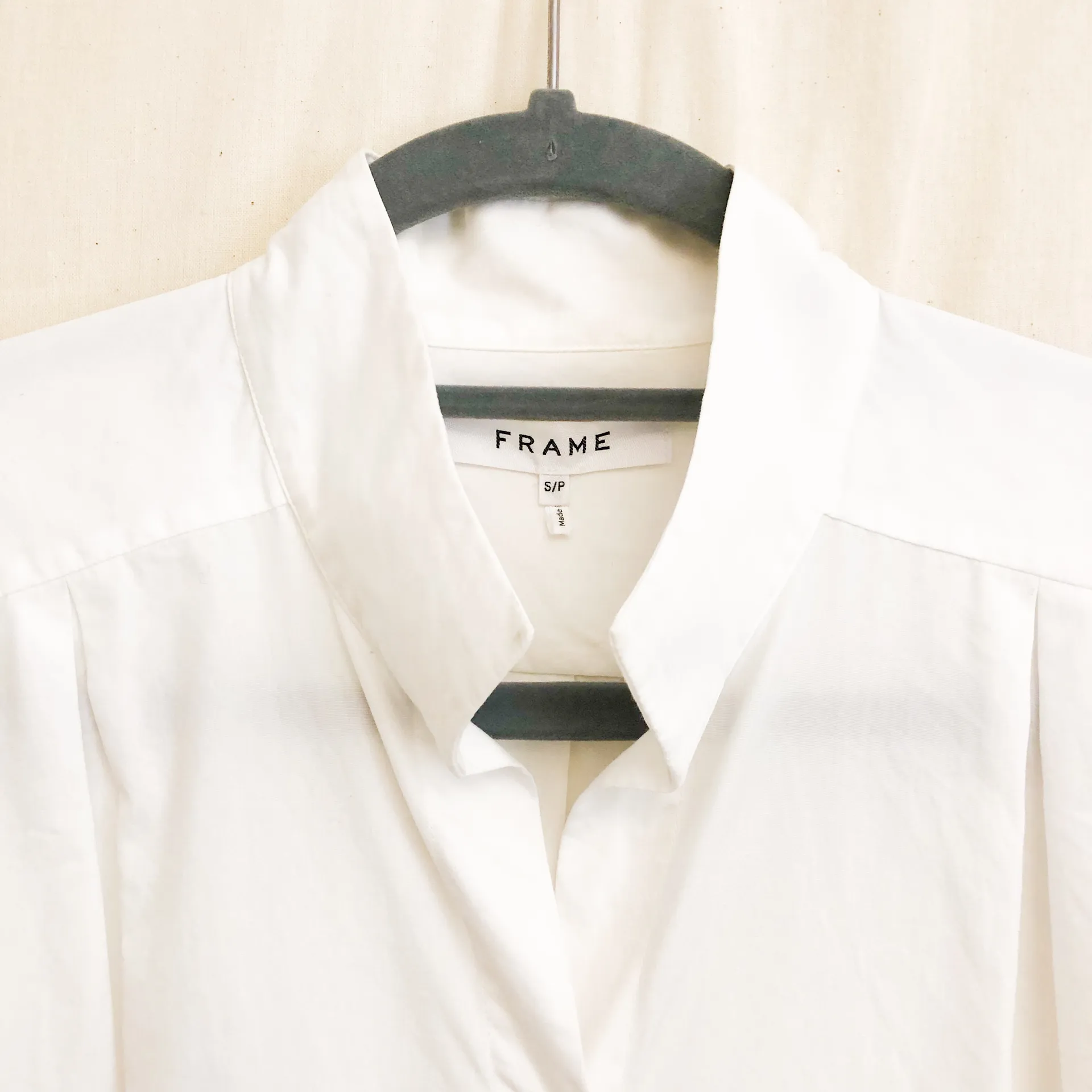 frame denim Frame White Pleated Stand Up Collar Button Up - Image 3