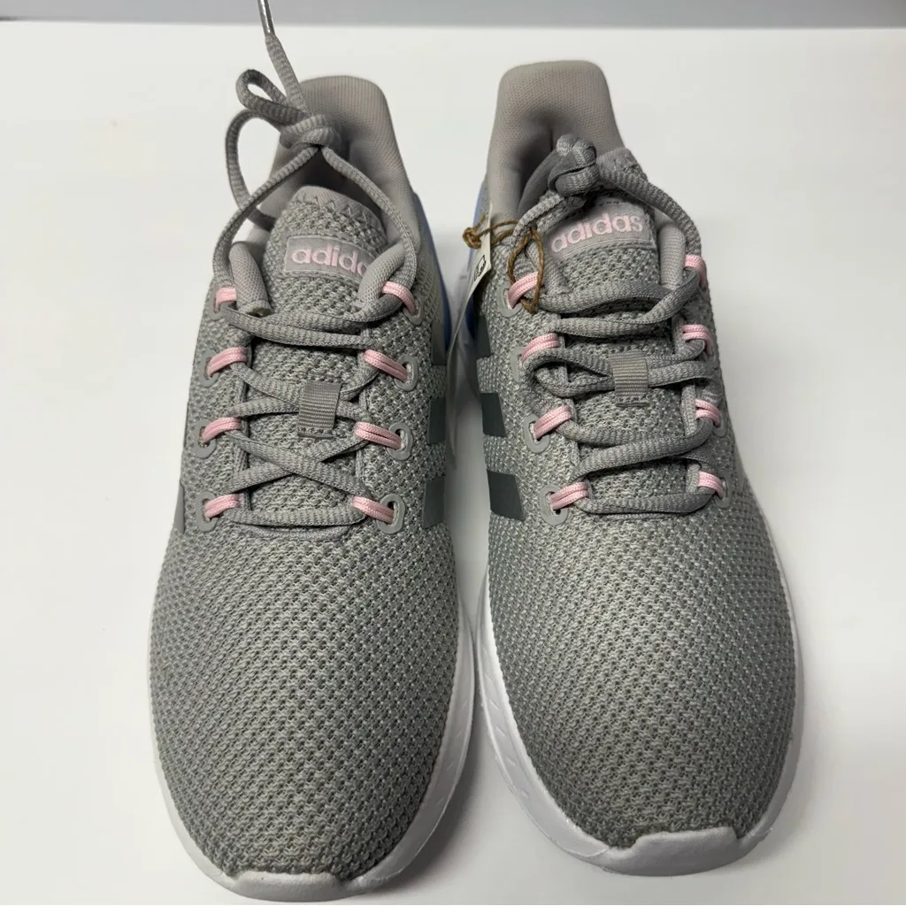 Adidas Questar Flow NXT K/Youth 5/Women’s 6.5/ New With Tags/ Light Grey - Image 2