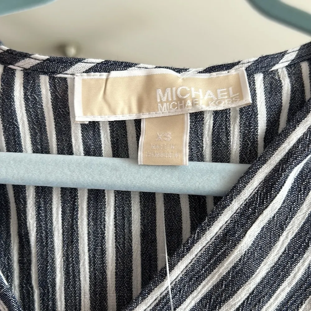 NWT Michael Kors Blouse - Image 3