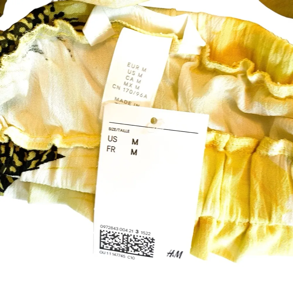 H&M Sunflower Yellow Floral Print Coastal Crop Top Skirt Set Small Medium - Image 7