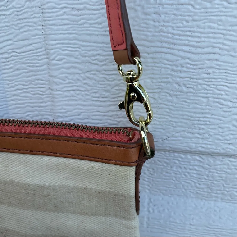 Fossil Women’s Purse Beige Stripe Crossbody Adjustable Strap - Image 6