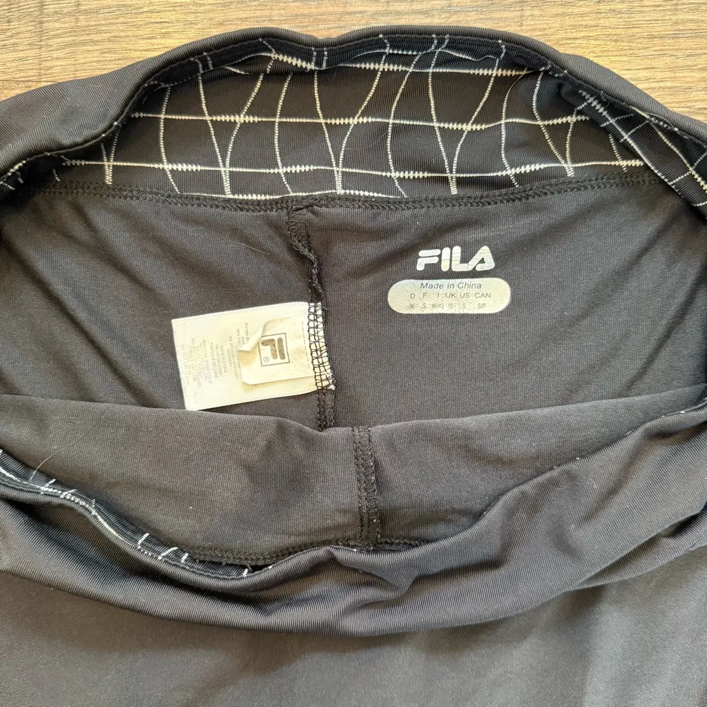 FILA Black Athletic Skort With Adjustable Sides Size Small - Image 3