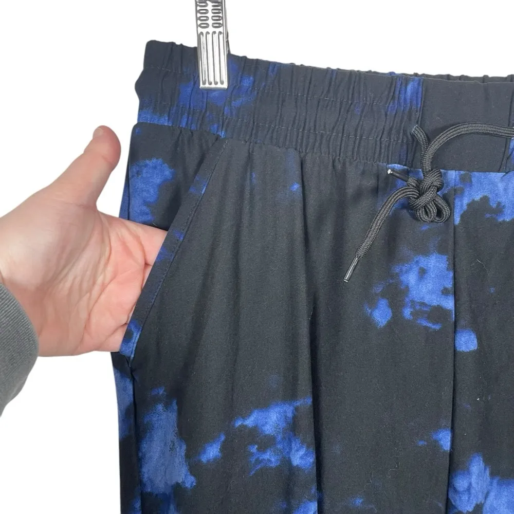 NWT Leggings Depot Tie Dye Buttery Soft Joggers in Blue/Black Size M - Image 9