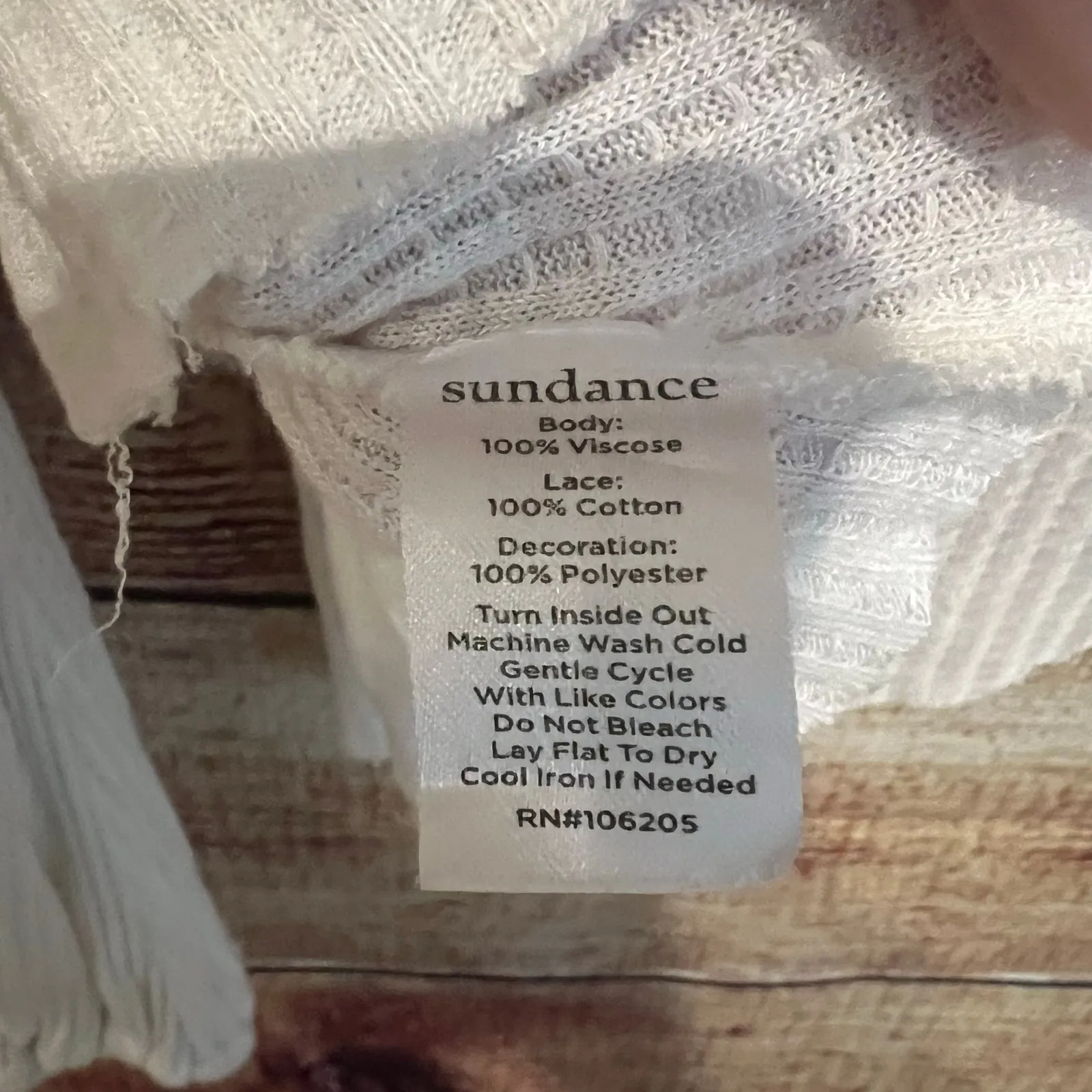 Sundance Waffle Knit Embroidered Long Sleeve Shirt Large Floral Top Blouse Flowy - Image 4