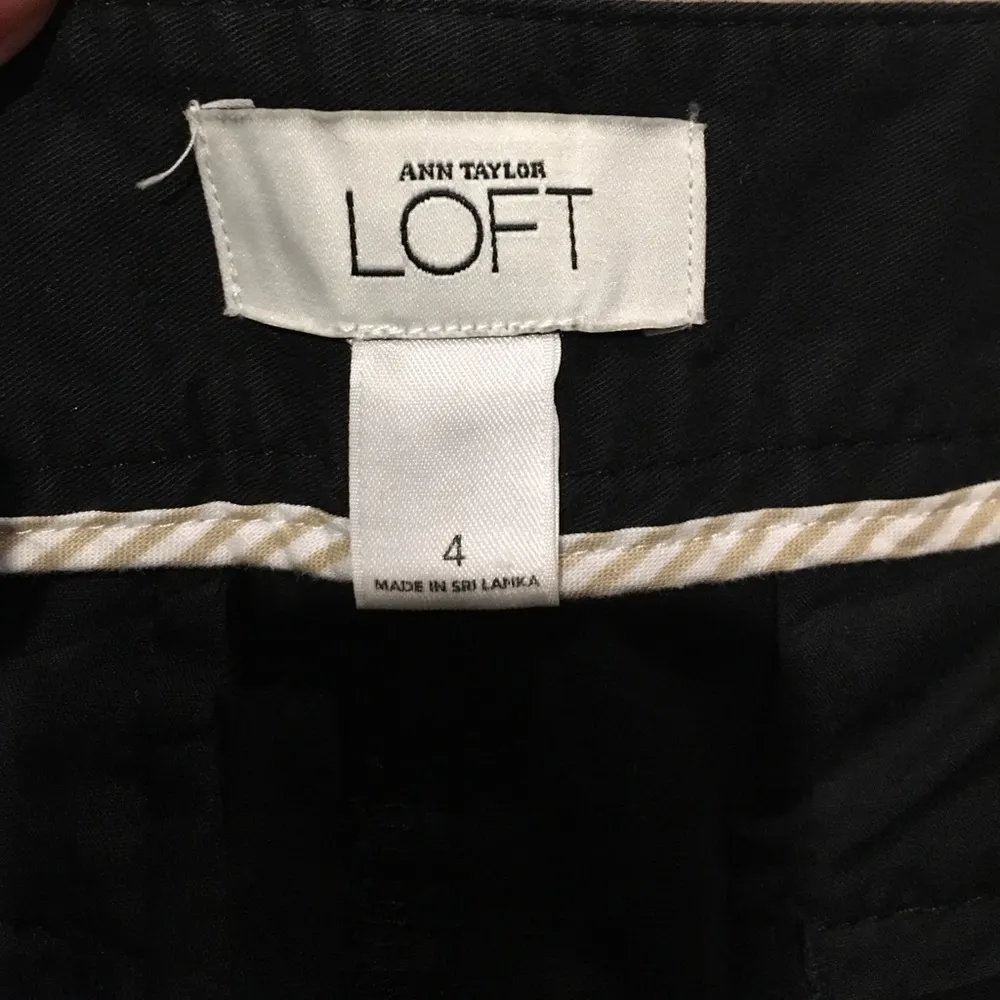 Loft Ann Taylor  Black Shorts - 4 - Image 3