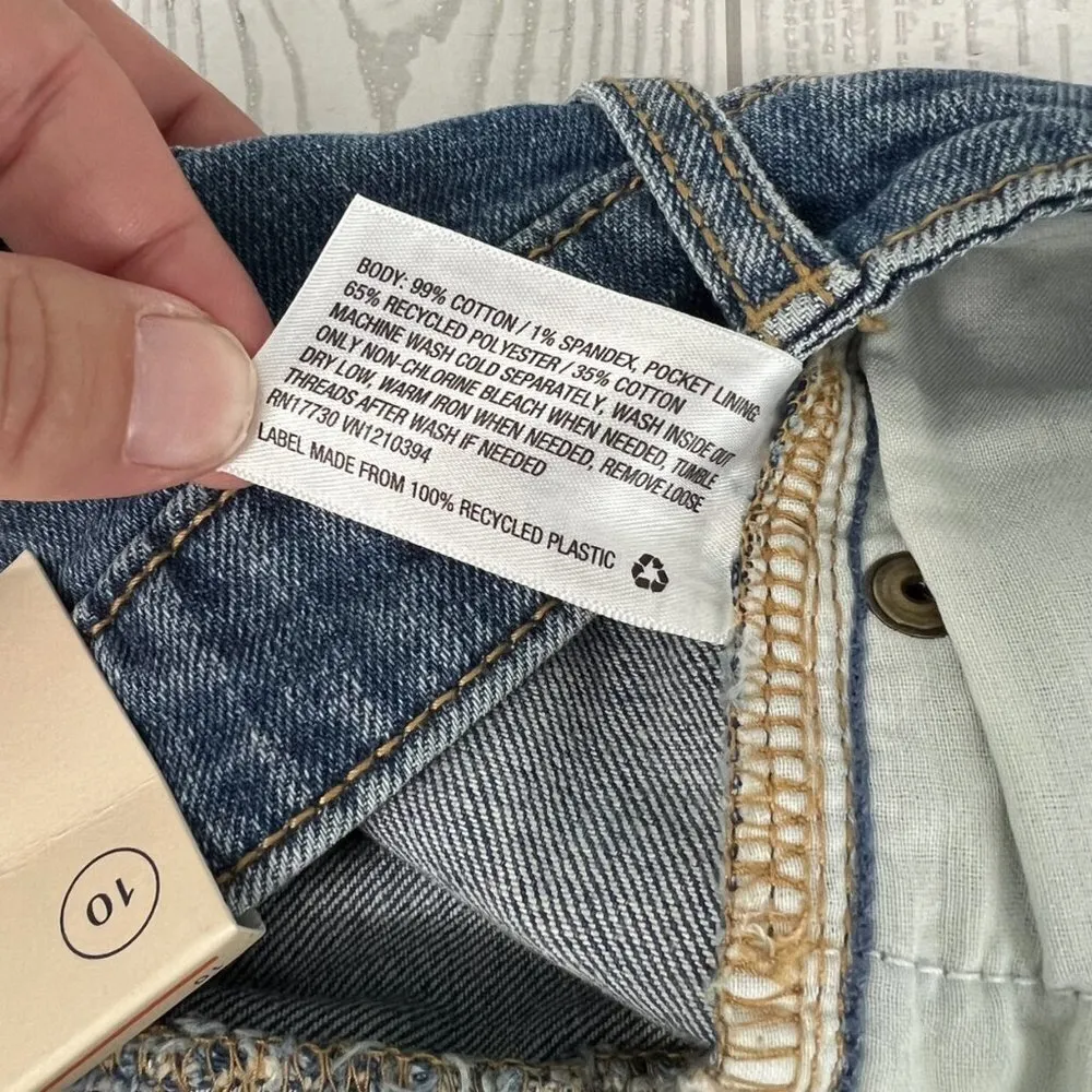 Universal Threads Universal Thread High Rise Shortie Shorts - Image 3