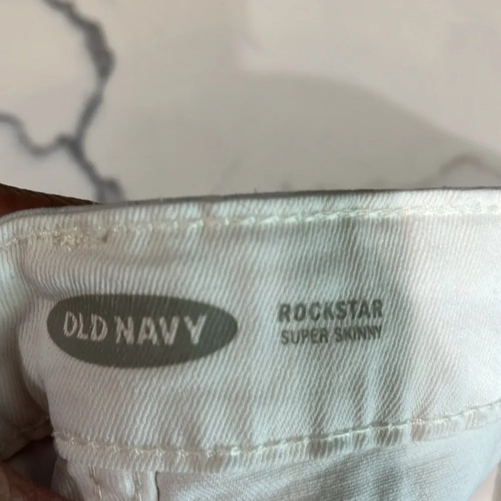 Old Navy rockstar super skinny white jeans - Image 2