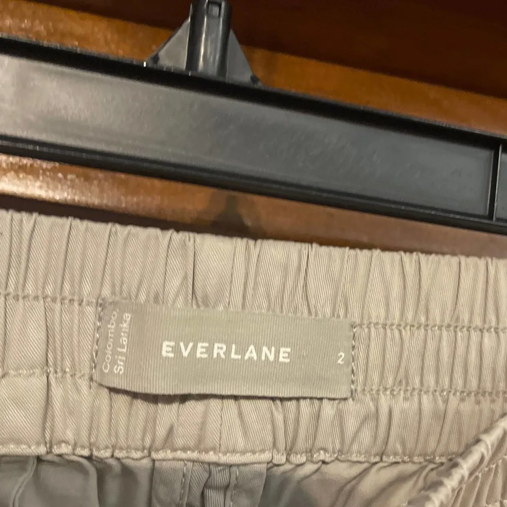 EVERLANE EASY CHINO PULL ON PANTS SIZE 2 - Image 4