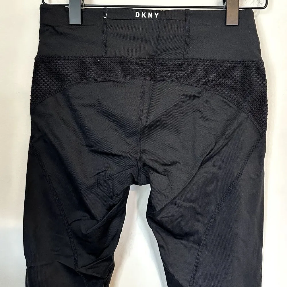 DKNY Black Capri Leggings - Size XS - Image 5