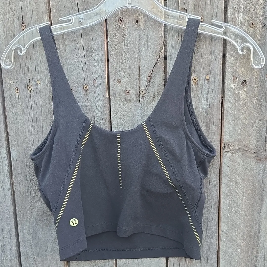 lululemon athletica Black Crop Top - Image 3