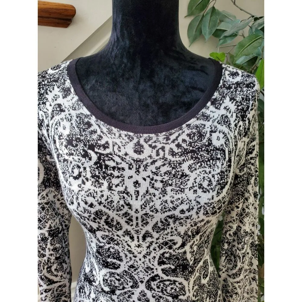 Style&Co. White & Black Rayon Round Neck Long Sleeve Knee Length Sweater Dress S - Image 2