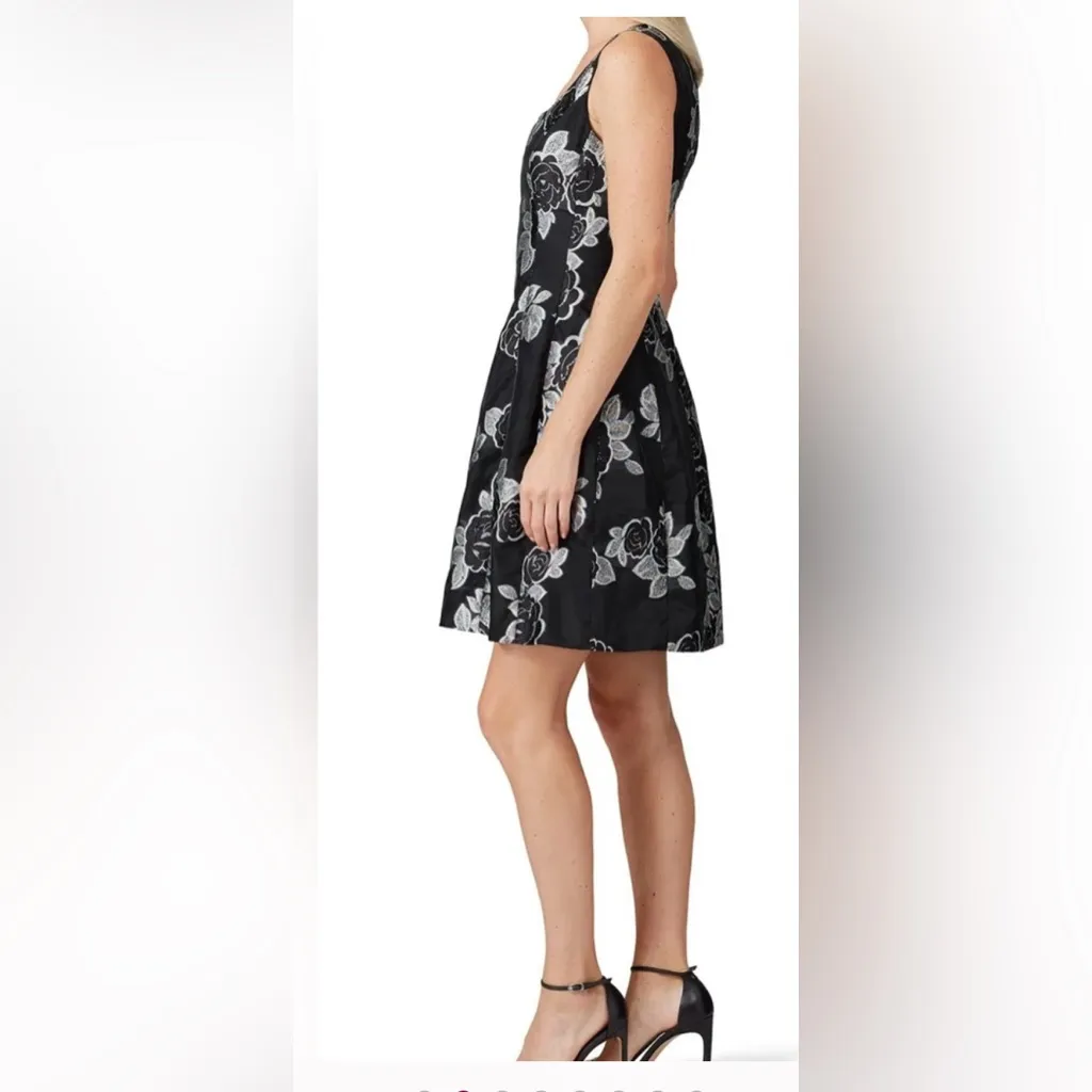 Prabal Gurung‎ Collective Black Floral Jacquard Flare Dress size 2 - Image 2