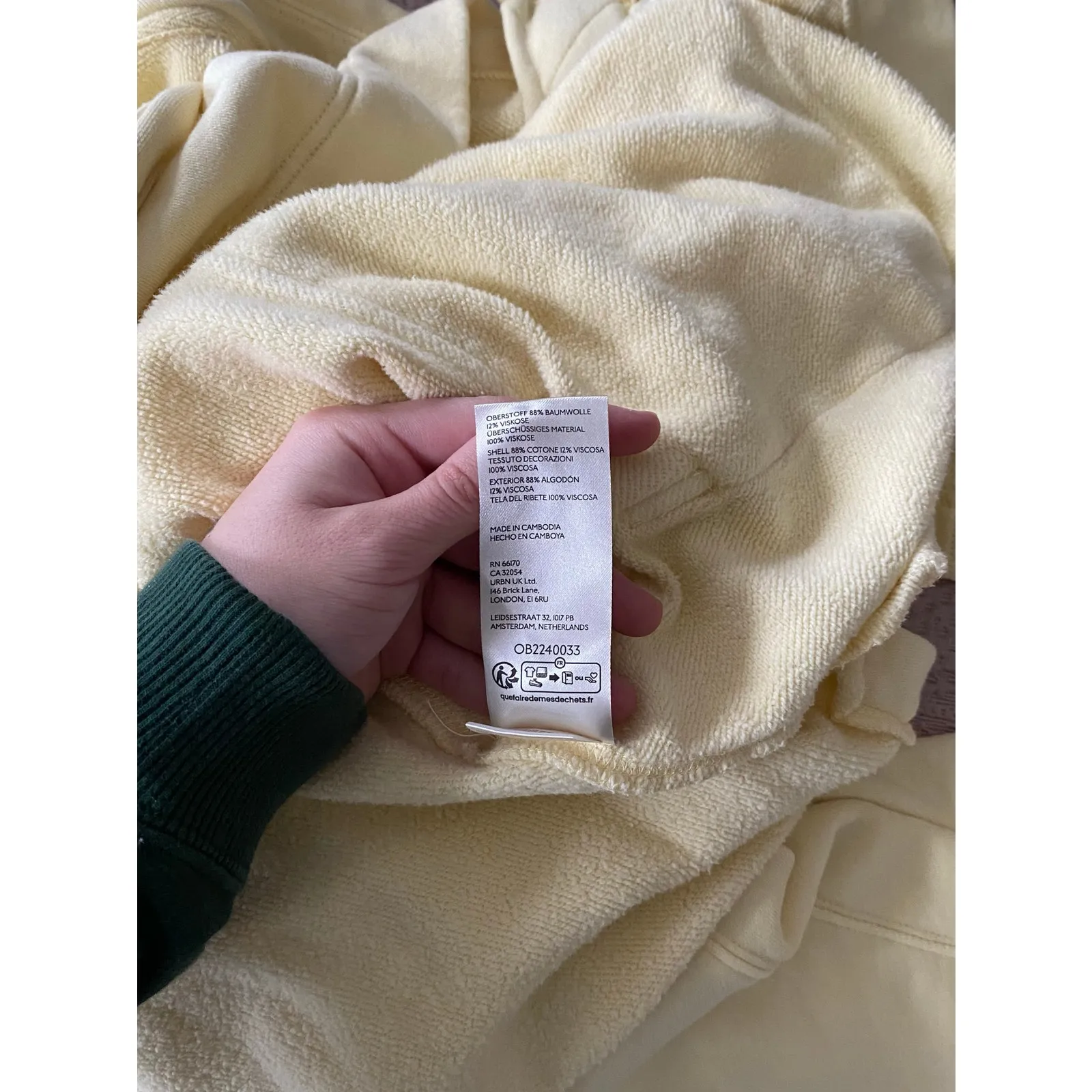 FREE PEOPLE Alexa Sweatshirt in Yellow Flan Size Small - Image 11