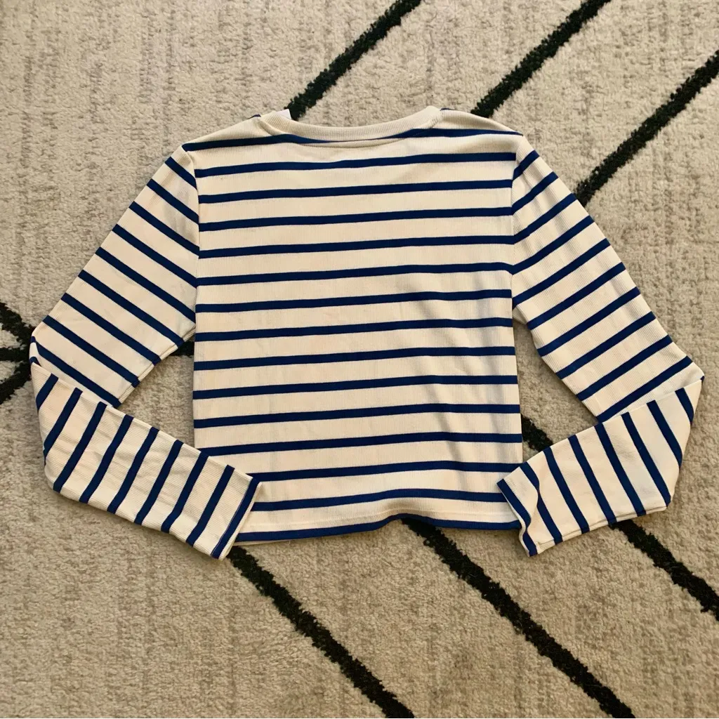 Gap NWT  Striped Cropped Rib Long Sleeve T-Shirt - Image 4