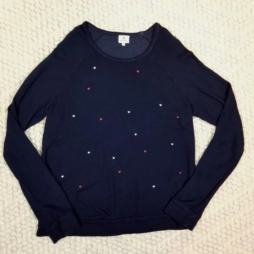 Sundry Heart Print Navy Blue Raglan Sweatshirt Sz 2 - Image 7