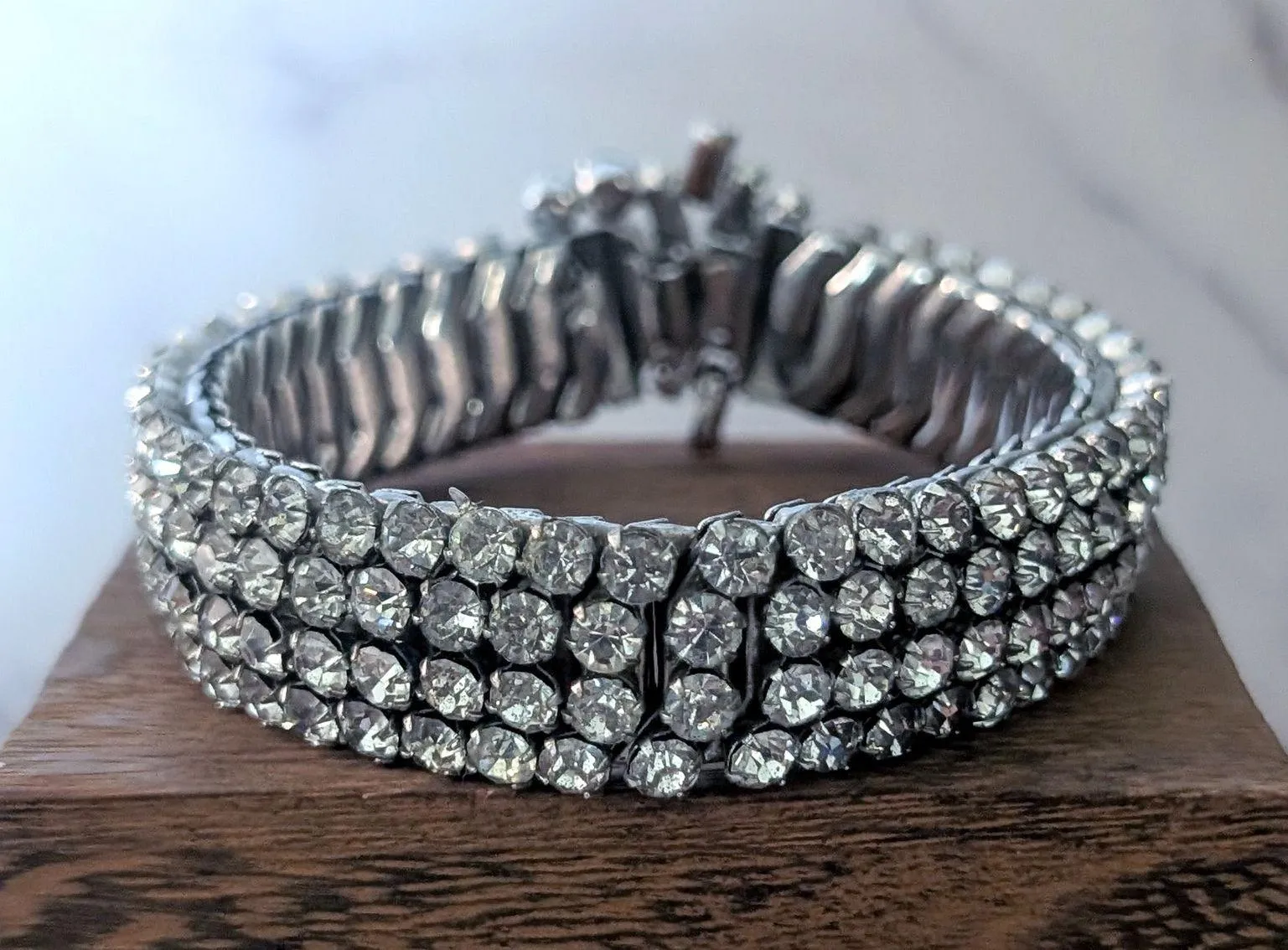 Silver Tone & Clear Gem Chunky Stretch Bracelet - Image 2