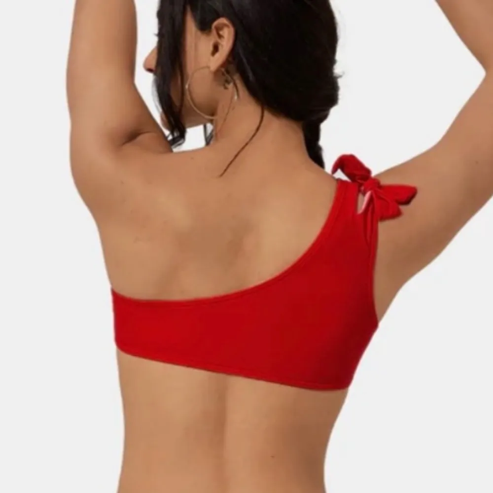 Halara NWT Red One Shoulder Bikini Top- Size XS - Image 4