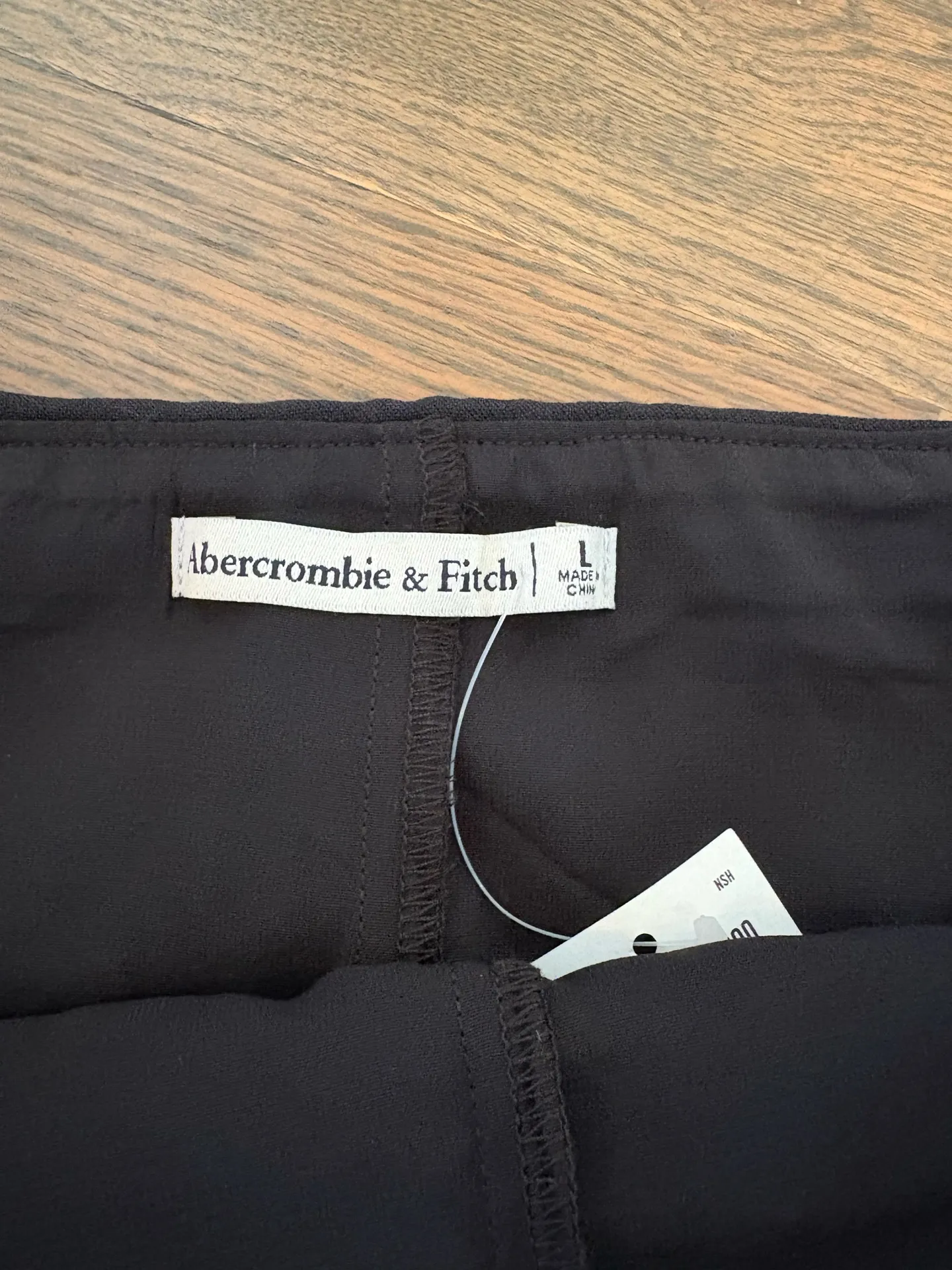 Abercrombie Black Skirt Mini - Image 3