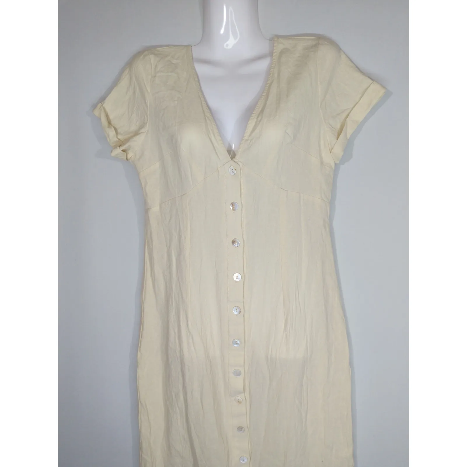 Cider  Solid V-neck Yellow Button Shift Maxi Dress MEDIUM NWT Coastal Casual - Image 3