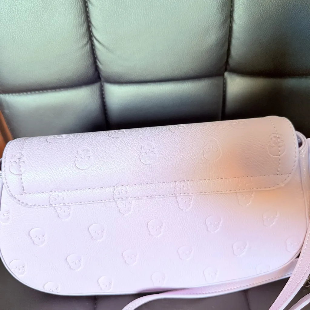 Betsey Johnson Lavender Purple Embossed Skull Crossbody Bag w Shoulder Strap NWT - Image 9