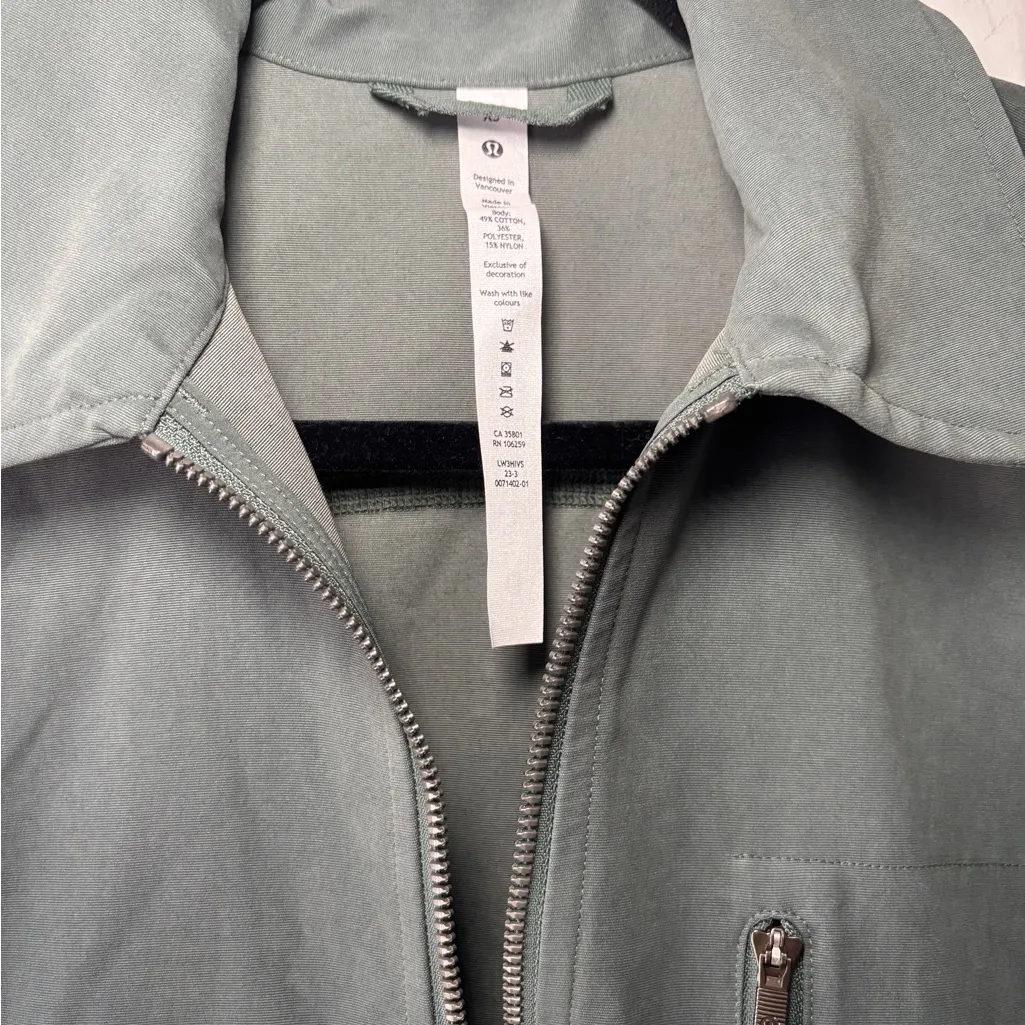 NWT Lululemon Glyde 2-in-1 Adaptable Jacket in‎ Dark Forest Size XS - Image 12