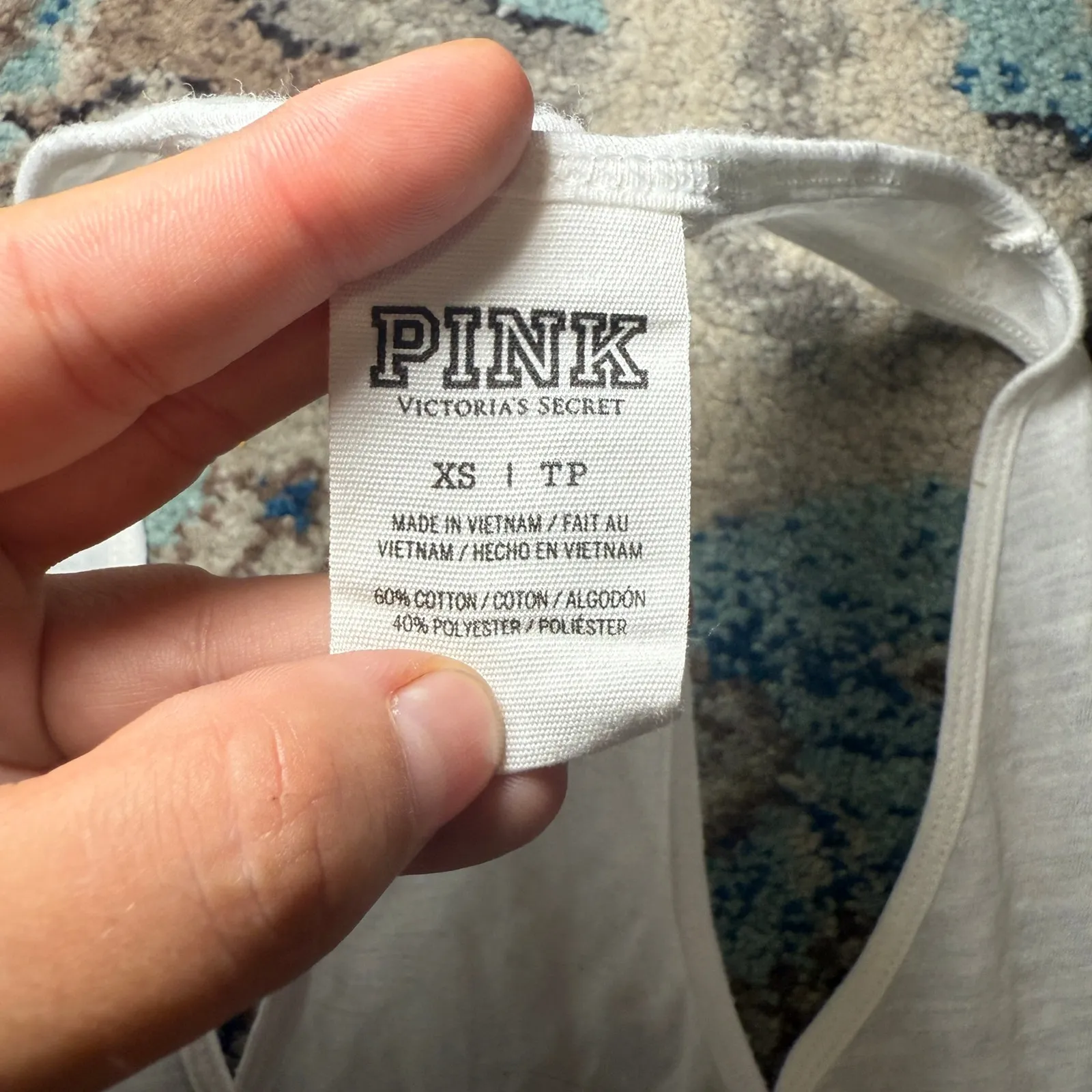 vs pink bling tank - Image 3