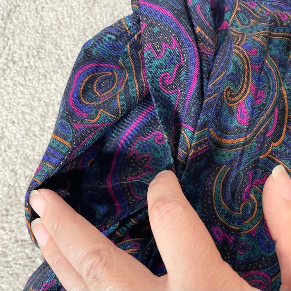 Vintage 80s/90s Women's Purple Paisley Pleated Midi Skirt with pockets Size 12 - Image 7