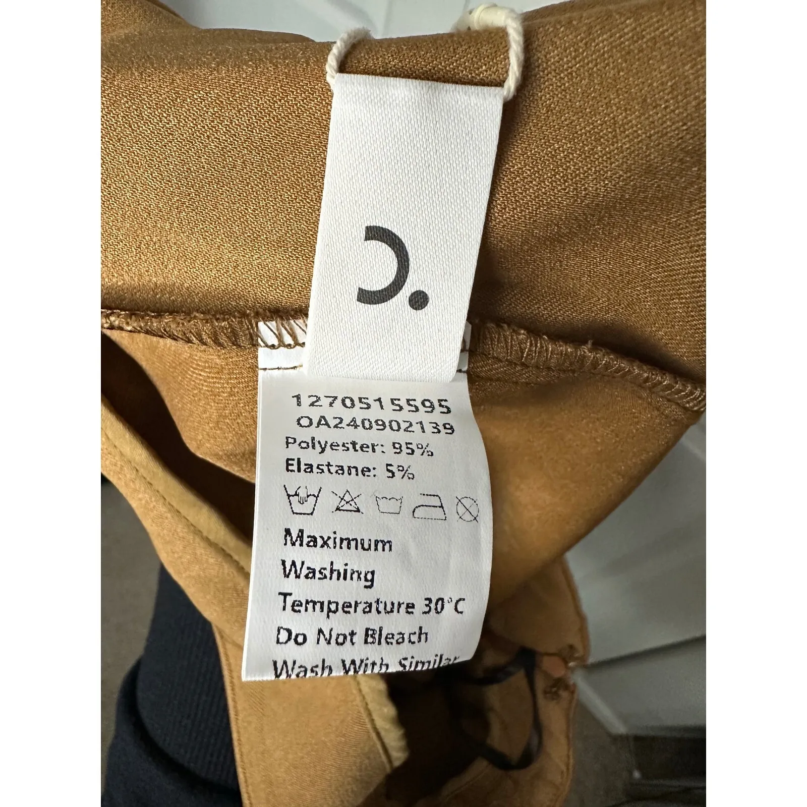 Commense Midi Skirt - Image 5