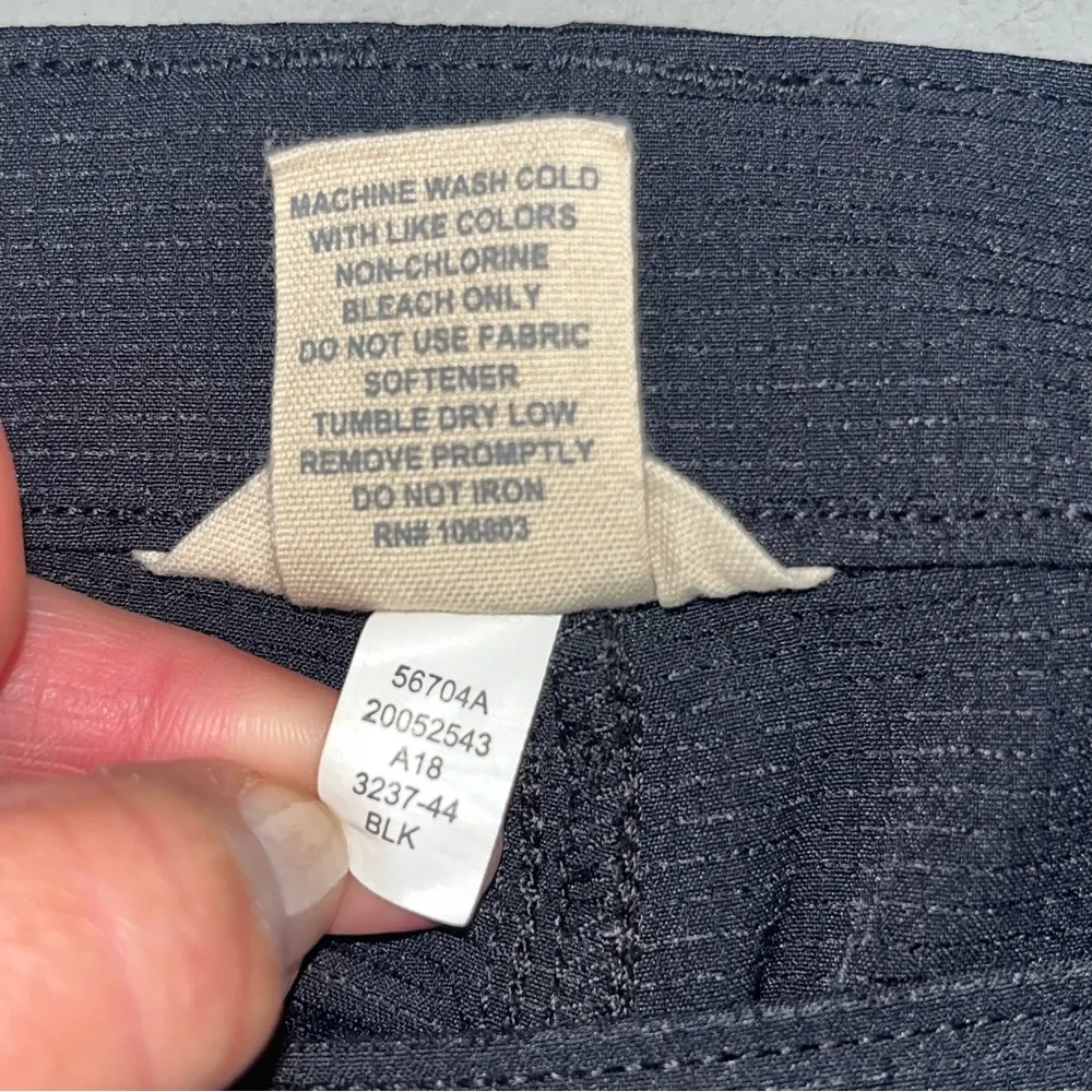 Duluth Trading Company Black Breeze Shooter Slim Leg Convertible Pants 14x29 Size 14 - Image 10