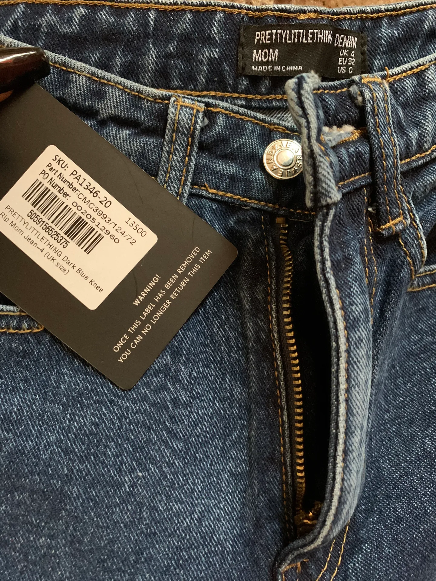 Pretty Little Thing Mom Jeans - Image 3