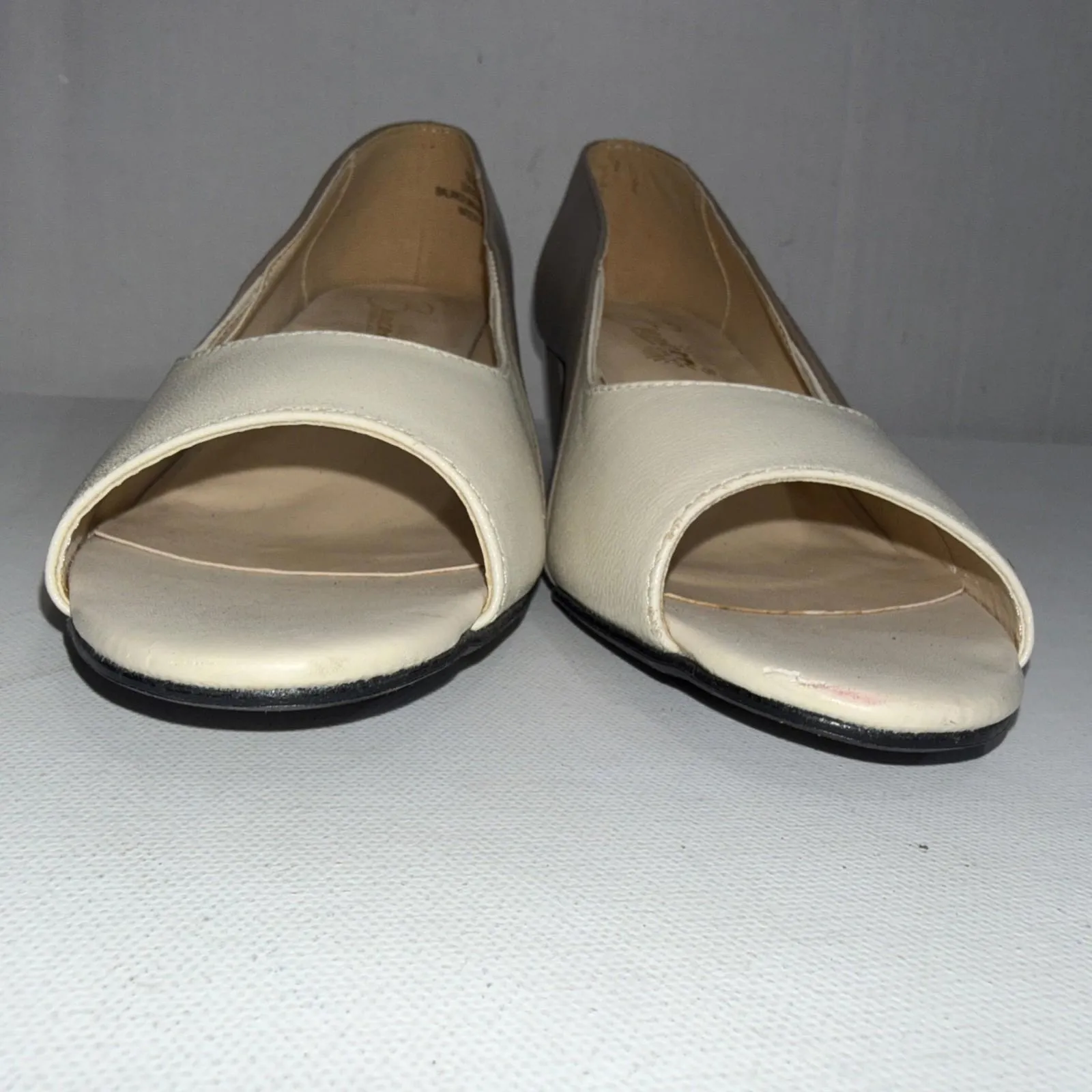 Beacon Fashion & Fit Old Money Classy Leather Peep Toe Pumps Heels Shoes 7SS Size 7 - Image 12