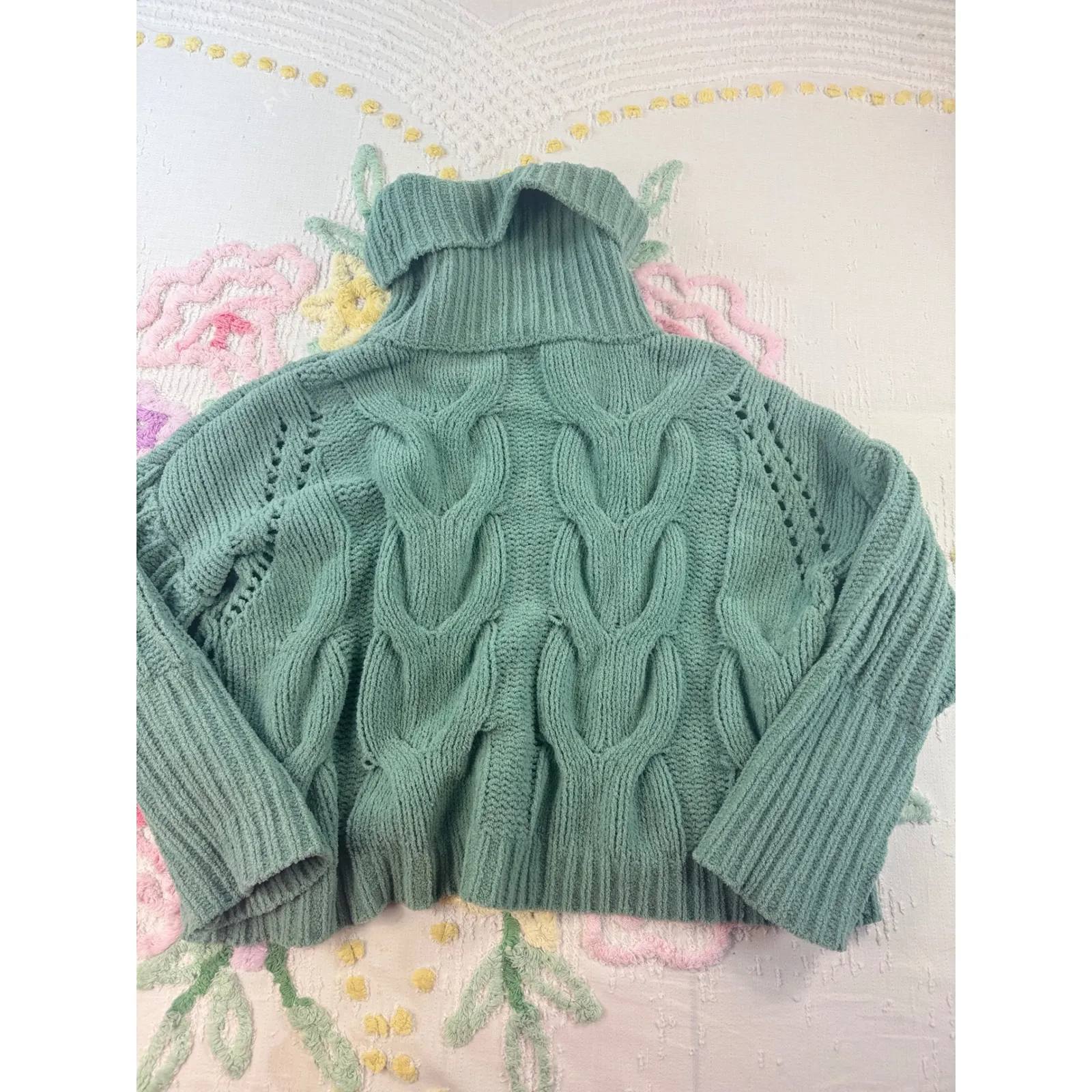 Moon & Madison Chunky Cable Knit Turtleneck Sweater Mint Green XS Bell Sleeve - Image 8