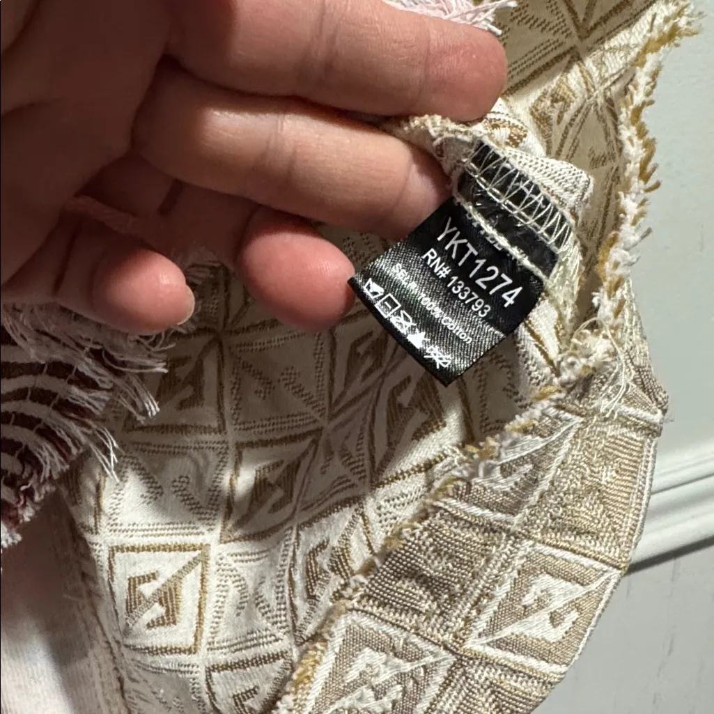 POL  Pink jacket Patchwork boho raw hem floral denim jean button up boutique - Image 4