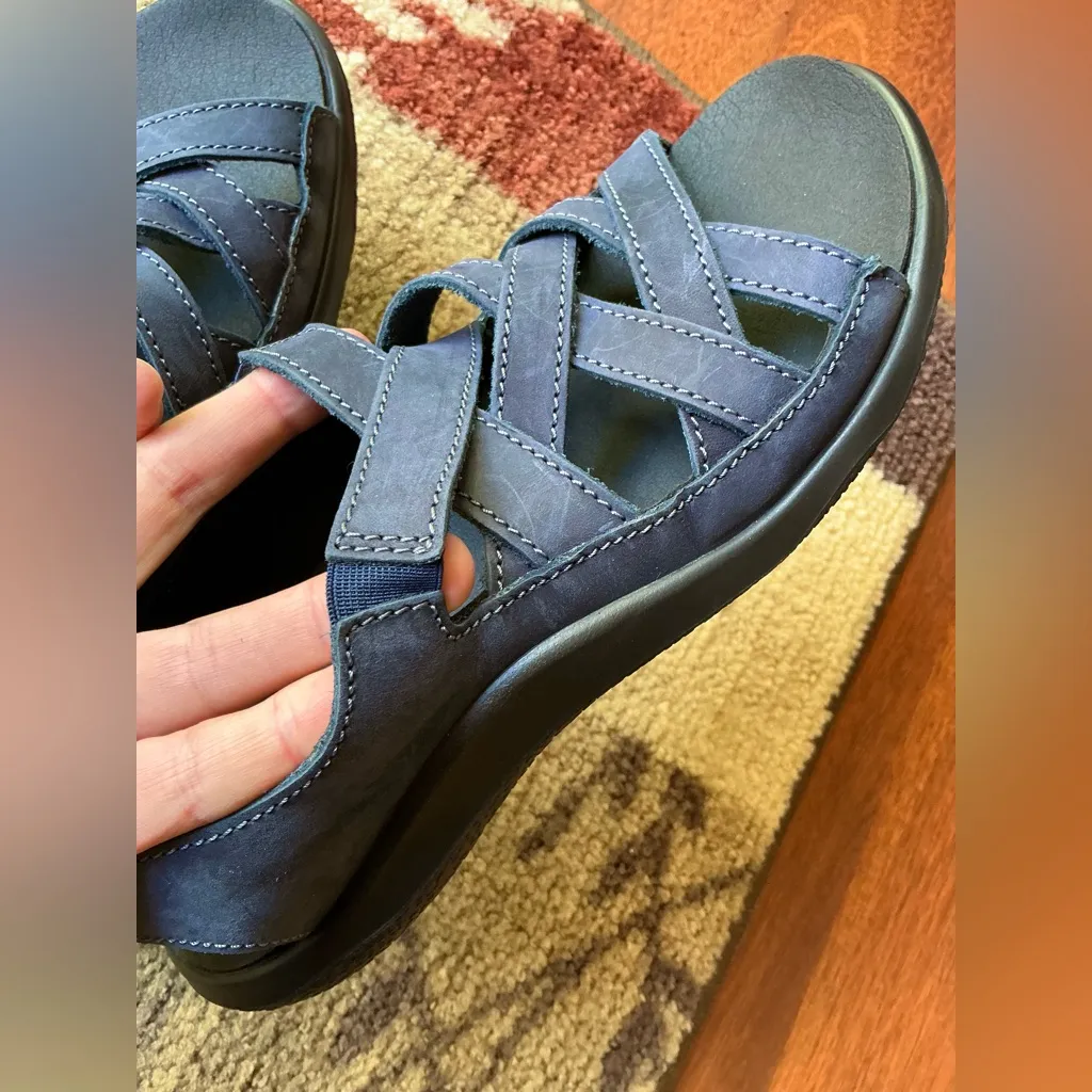 Comfy women’s ROMIKA sandals 💖💖 Blue Size 9.5 - Image 4