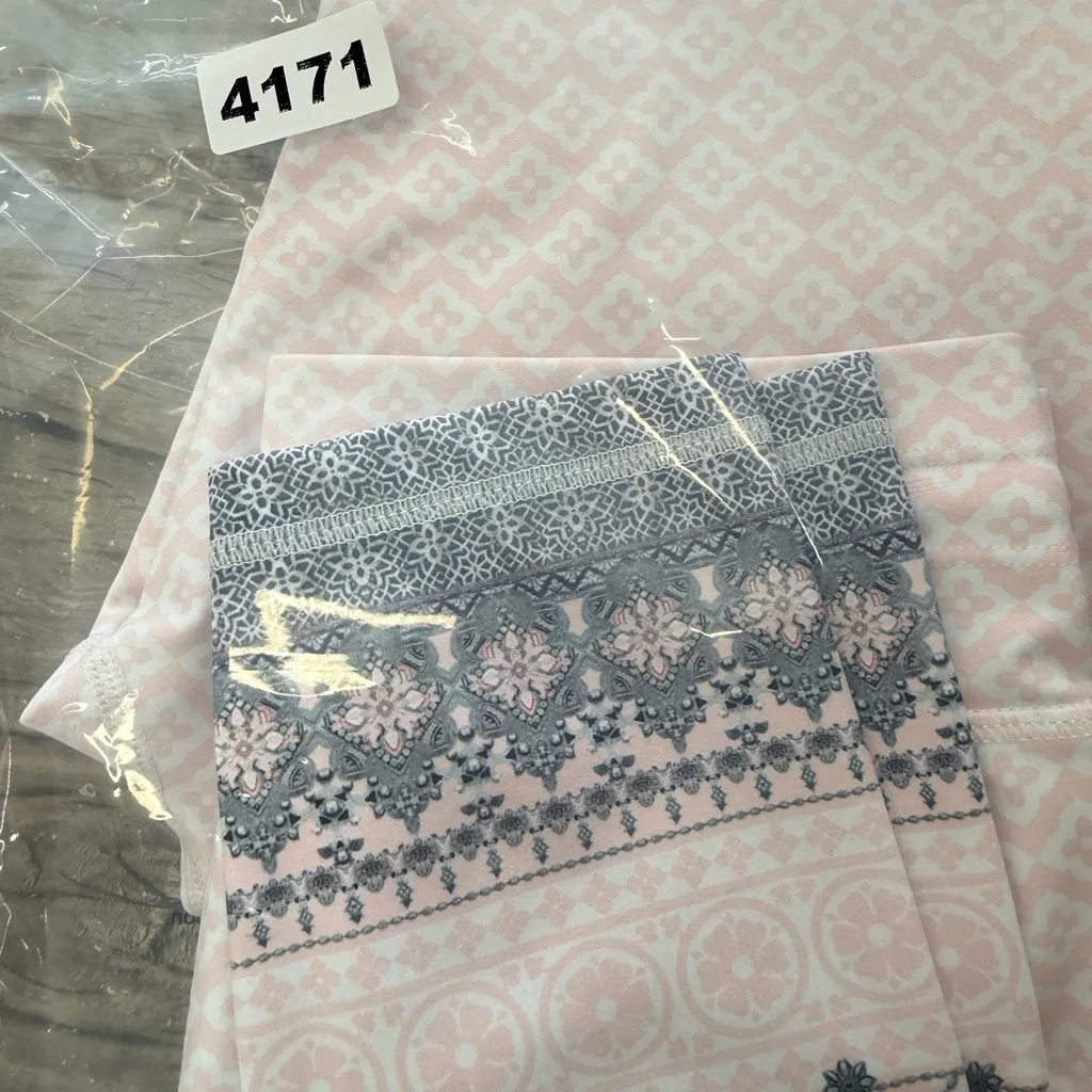 Sarah's Day X White Fox Activewear Athletic Leggings‎ Size S Pink Multi-color - Image 7