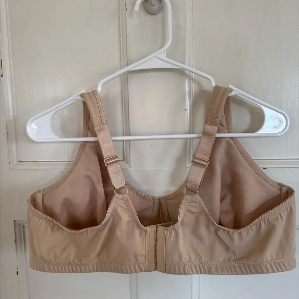 Avenue Body unlined nude bra bundle. Bundle of two 46DD Bras - Image 10